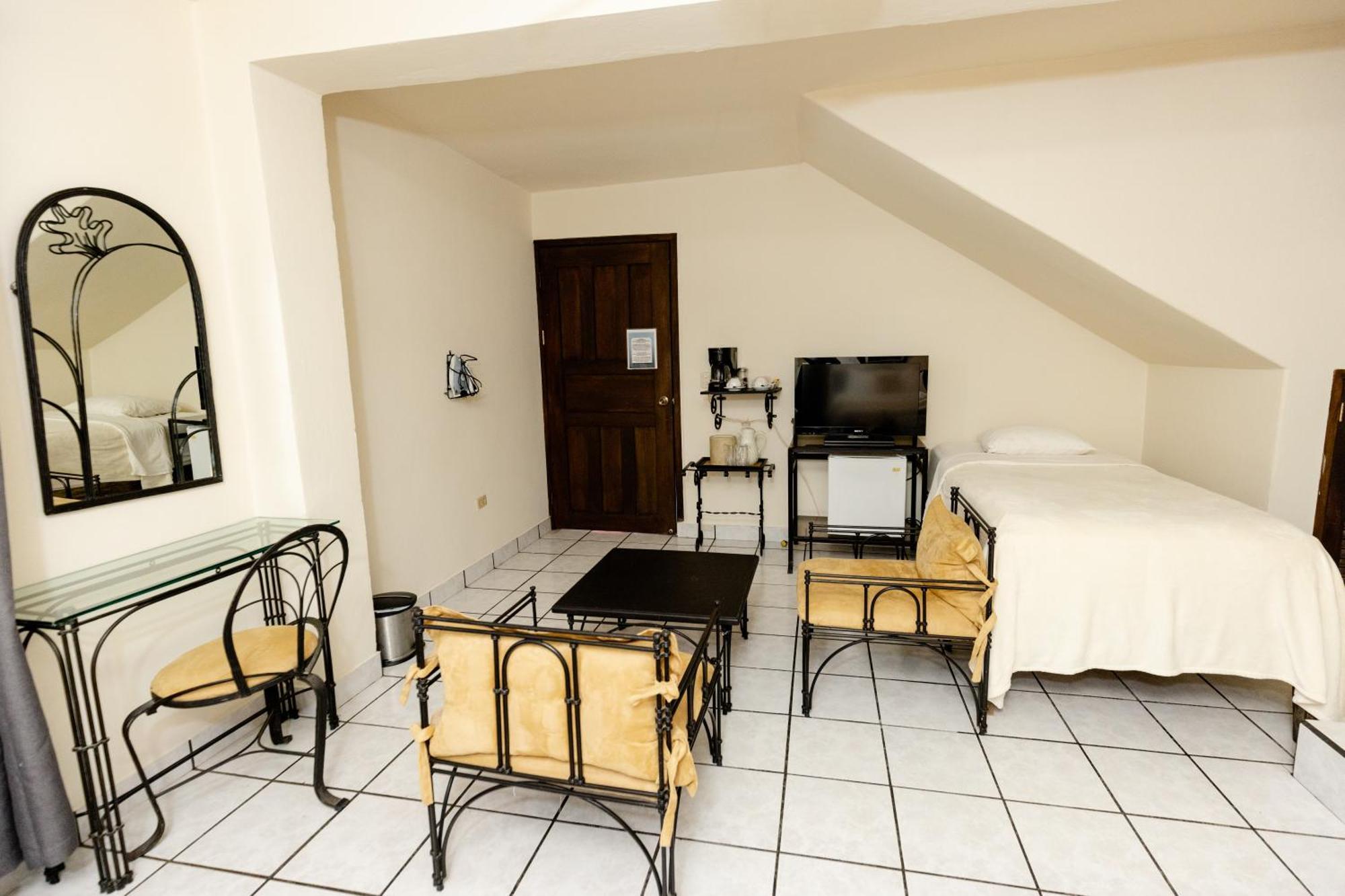 Hotel Camino Maya Copan Ruinas Bagian luar foto